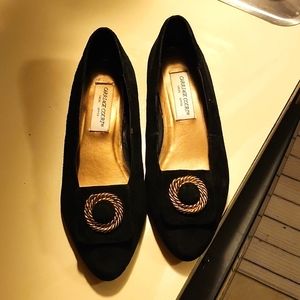 Thrifted thinking that they would fit. They don't.